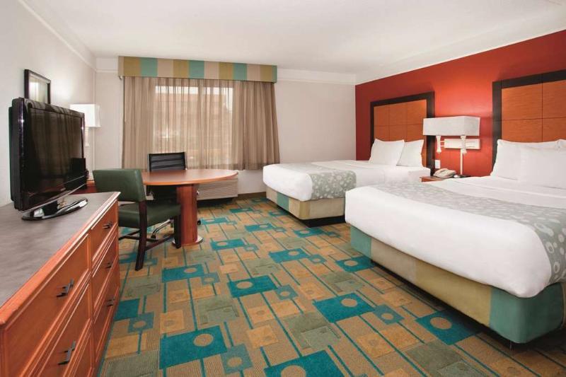 La Quinta By Wyndham Denver Southwest Лейквуд Экстерьер фото